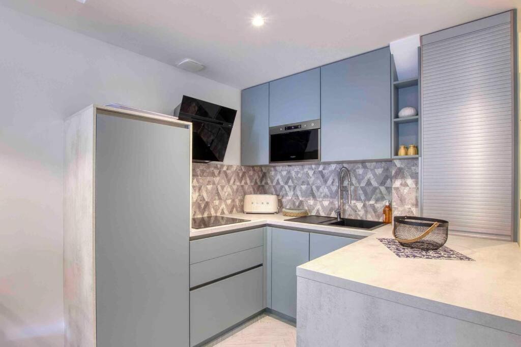 Appartement Piscine Tennis Acces Prive Plage Joia 사나리쉬르메르 외부 사진